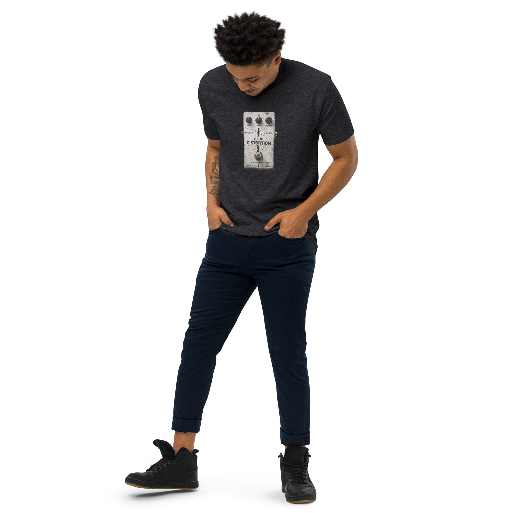 Distortion pedal premium heavyweight tee