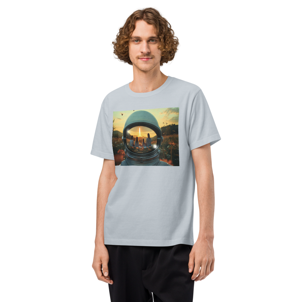 Oversized t-shirt for any sex.